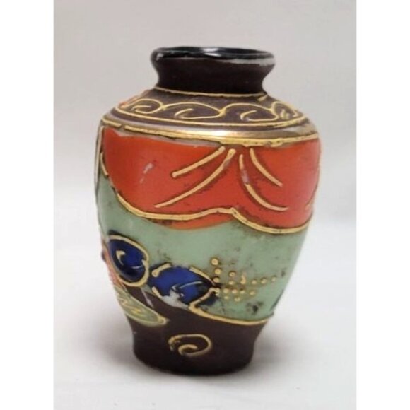 Vintage Satsuma Style Hand-Painted Porcelain Mini Vase Gold Accents From Japan - Picture 3 of 6